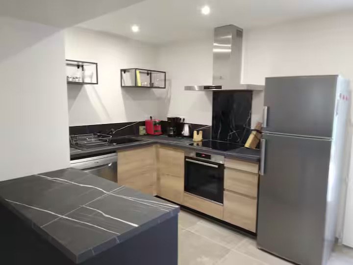 gite-terre-mer-créances-cuisine-1