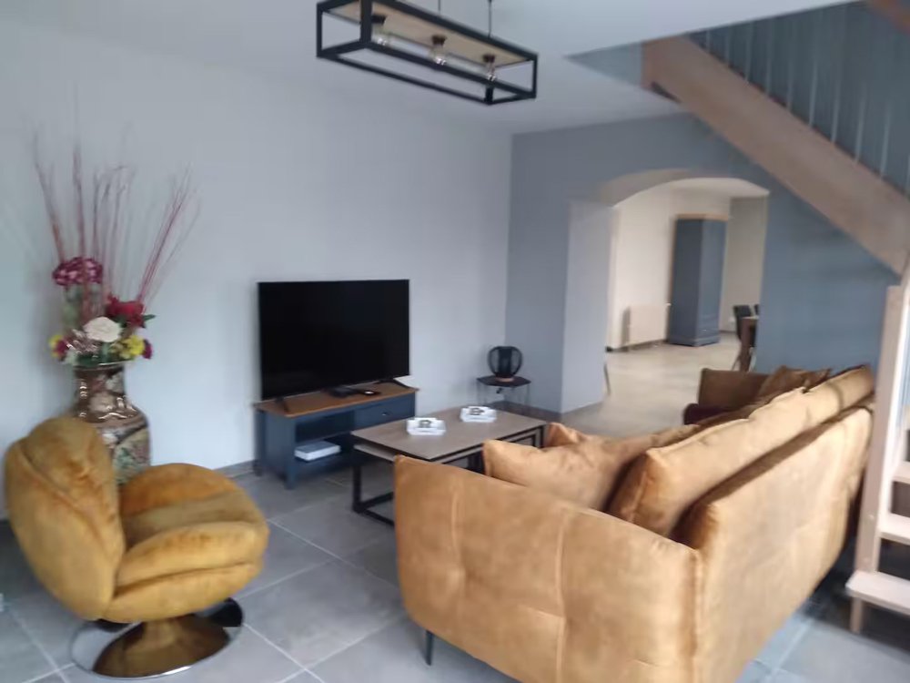 gite-terre-mer-créances-salon-salle-4